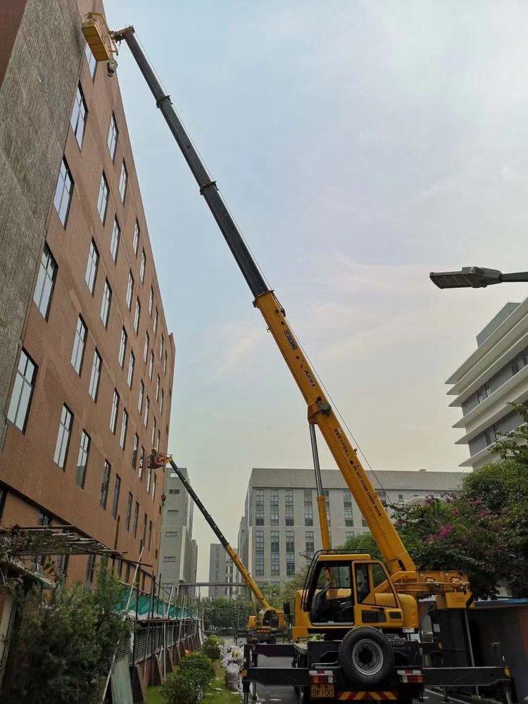 红安汽车吊出租哪家好，选择最靠谱的服务商指南