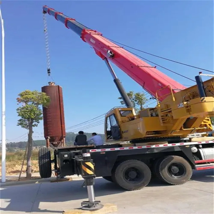 红安专业吊车租赁多少钱