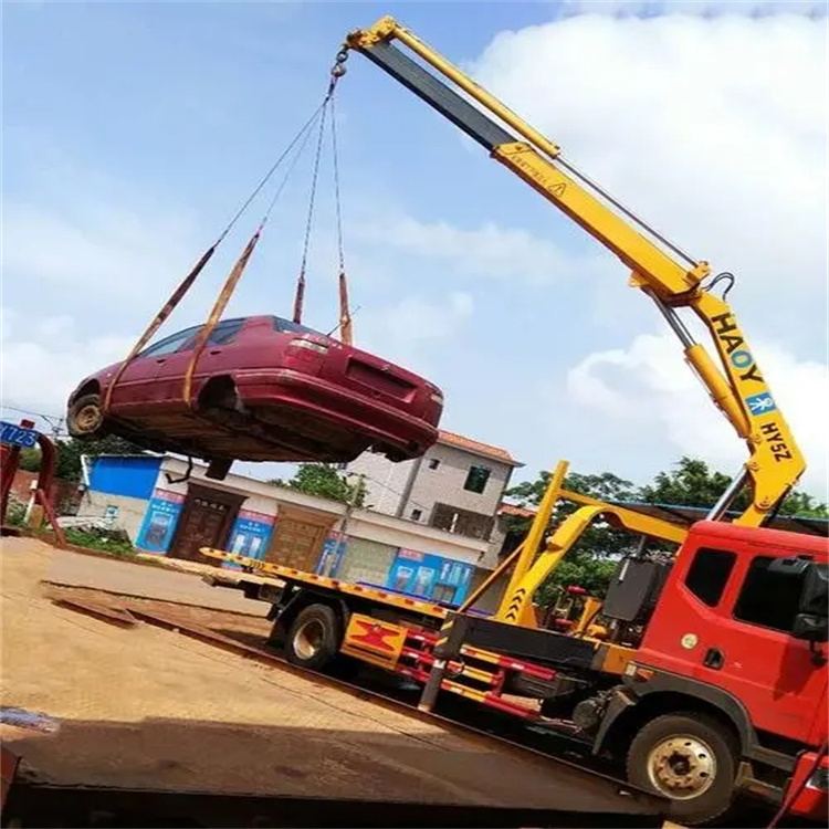 红安吊车救援小汽车怎么吊