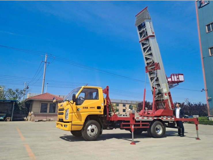 红安云梯车出租费用解析：如何选择更具性价比的服务