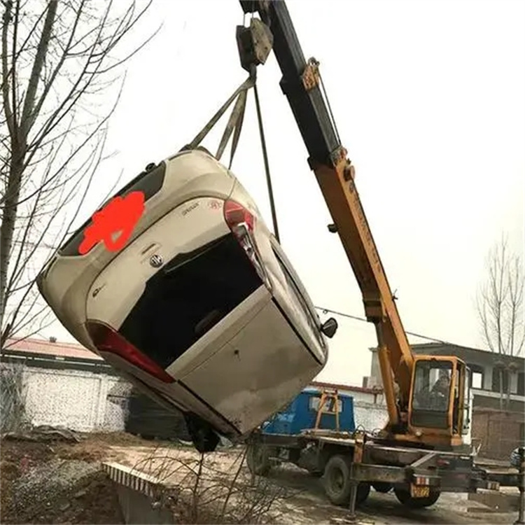 红安随时待命，吊车24小时道路救援服务全解析