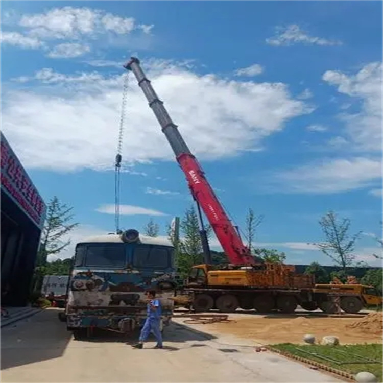 红安吊车出租｜16吨汽车吊｜工地吊装/设备吊运｜灵活调度_专业团队